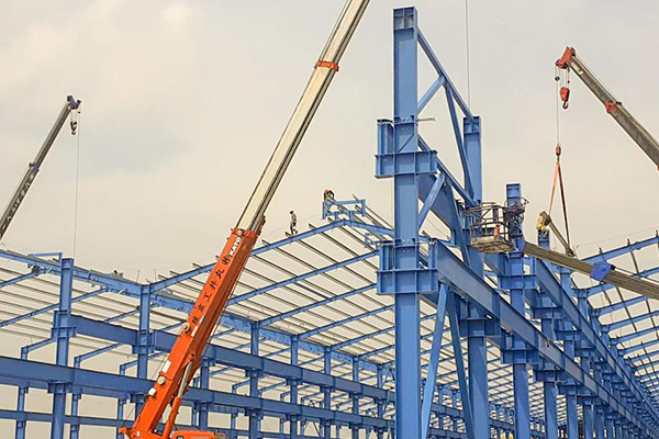 Fabrication & Erection of Steel Structures for Plants and Industrial Facilities